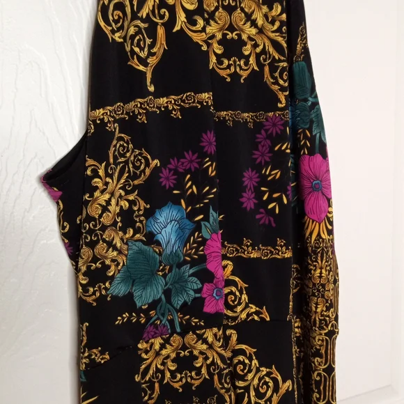 Thalia Sodi Sleeveless Jumpsuit Romper w/Rhinestone Clasp Detail at Wais… - Picture 9 of 9